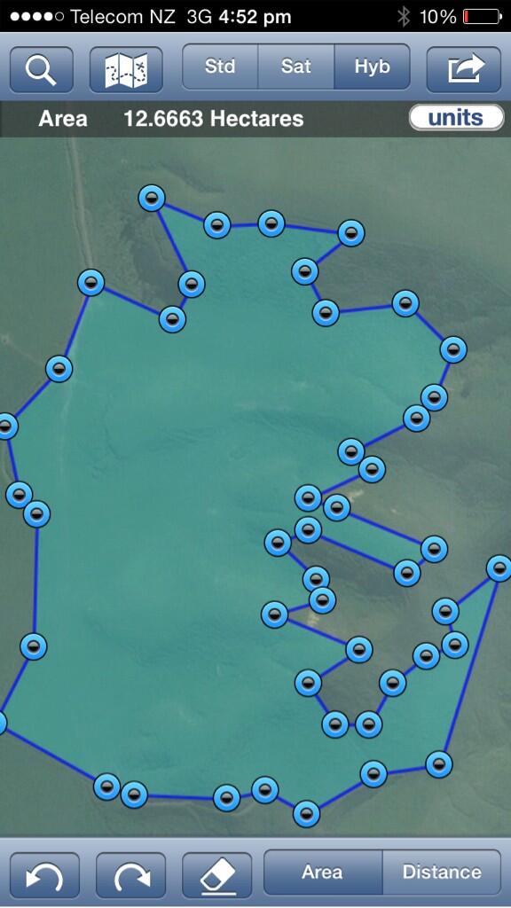 ballomes's tweet image. Knocked the bastard off aye @bradleyagri #hellova paddock