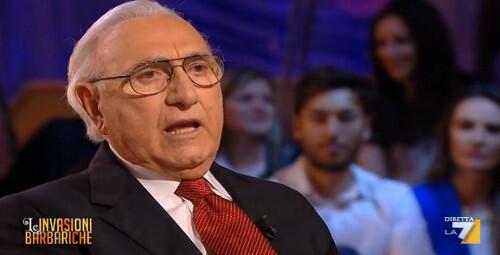 La7tv's tweet photo. Pippo Baudo ospite dell'ultima puntata de #leinvasionibarbariche  http://t.co/ld0qaBTs5I http://t.co/vB0bEt71BW