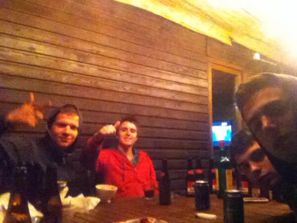 TonyTQG's tweet photo. Best selfie ever #TQG @AntoineDetry http://t.co/7pYVcMzCV5