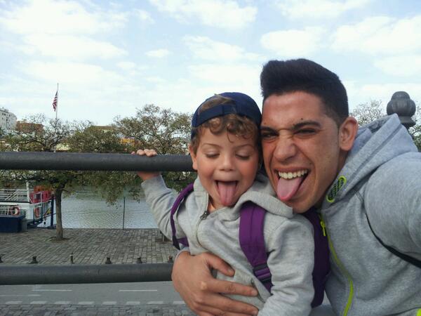 modepoley's tweet photo. Yo estoy disfrutando mas k mi ijo lo amoo me a encantado benir a la excurcion con los padres http://t.co/shudWsFDI4