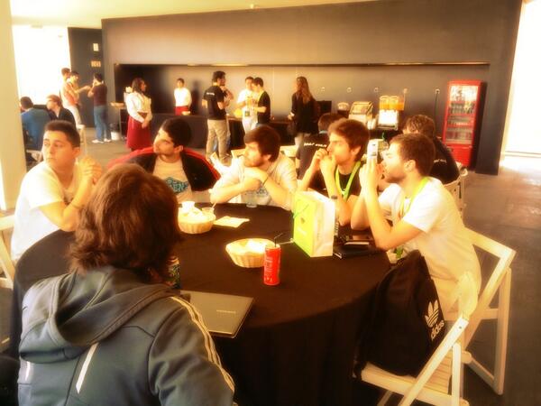PTbluestart's tweet image. #codebits2014 Covilhã está com o talento em alta no datacenter da #portugaltelecom