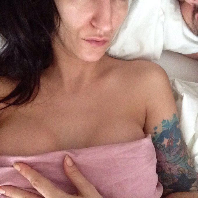 Good morning :) http://t.co/Uyzrkm3fhp<a href="/tag/sexy"class="tags"><span>#sexy</span></a><a href="/tag/tattooedgirl"class="tags"><span>#tattooedgirl</span></a>