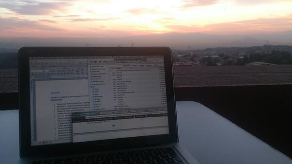 Rambolfo's tweet photo. Viendo el amanecer desde el @TecCSF http://t.co/RtwFnYiTCM