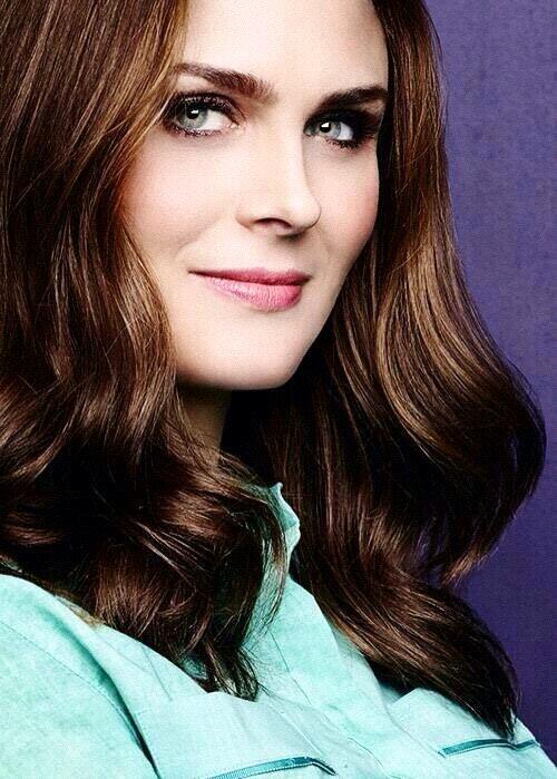 emilydeschaneldratemperancebrennan