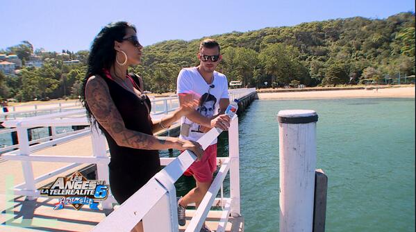 LesAngesTV's tweet photo. Tiens tiens...Petit rapprochement entre @Shannakress83 et @Julien_Bert.. Vont-ils se mettre ensemble ? #LesAnges6 http://t.co/xQuyt4MDvo