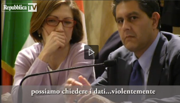 nonleggerlo's tweet photo. Vi sto preparando il "meglio della settimana"... non resisto... #violentemente! http://t.co/J2wdEKFh79