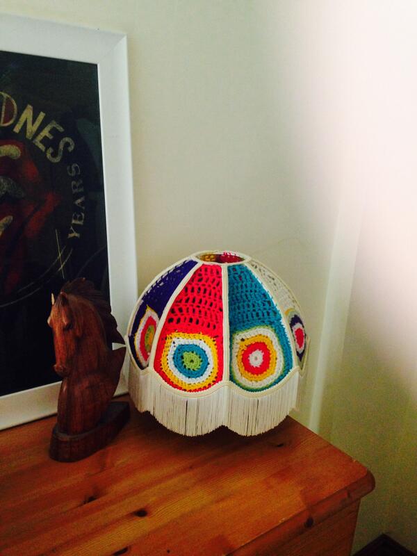 Repurposereuse's tweet image. Fab new lamp arrived today from @puddingvintage. #crochet #crochetdesign