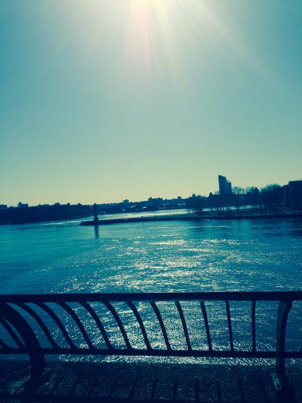 alexisthedancer's tweet photo. Oh hey morning run http://t.co/oIT7idBpwJ