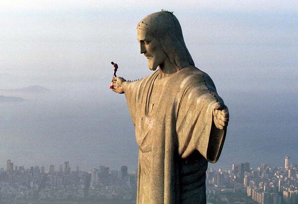 Travel Pics 写真で旅行気分 No Twitter コルコバードのキリスト像 ブラジルの南東部に位置するリオ デ ジャネイロのコルコバードの丘標高７１０メートルの位置にある巨大な像 このキリスト像は新 世界の七不思議の一つに選ばれていてリオ デ ジャネイロの