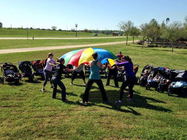 Fit4Mom_2013's tweet image. #strollerstrides Sugar Land Memorial Park~Mon-Sat 9:30am!! #fitness #firstweekFREE #motherhood #health #friends #kids