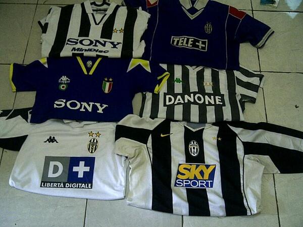 Kostum Kebanggaan Dan tak akan pernah pudar..#FINOALEFINEFORZAJUVE