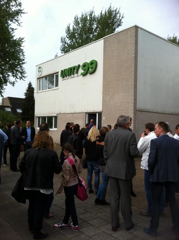 GJLammens's tweet image. Weer een knap staaltje werk van familie Van Dalen. Opening nieuwe sportvoorziening #unity99 #BudoAlexander #sportplus