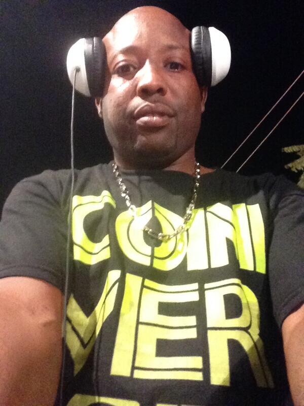 DJNGMIX's tweet photo. Pa bliye  a 2h pou 3h branche radiotelemegastar 97.3 NG MIX Bral Boule Sa avek Bel mix http://t.co/USHZ2IXcnc