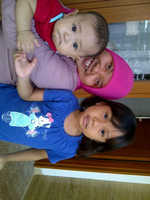 vyopiyo's tweet photo. Itu bkn chelsy kk najlii :D RT @nazlyunitasari: Cesyyyyy"@vyopiyo: :) http://t.co/FEmBEy13Fs"