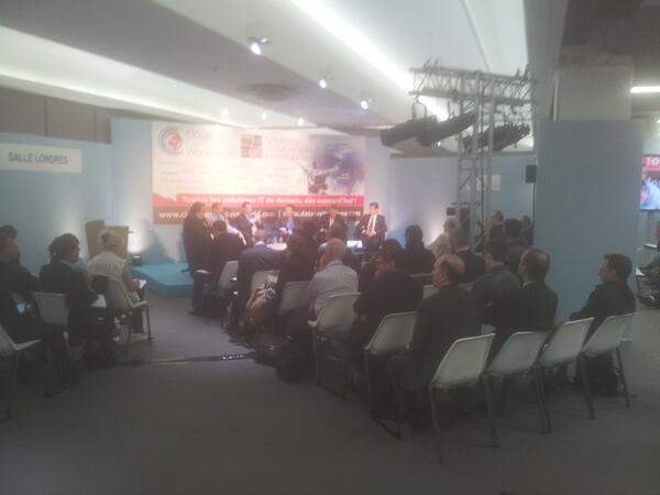 MatenJob's tweet image. En direct du CNIT pour la #CloudComputingWorldExpo 2014!
