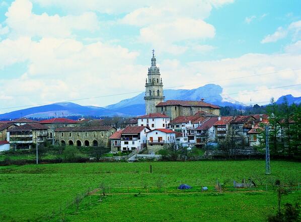 EspanaEnLatam's tweet photo. The charming villages tour at Basque Country http://t.co/7h0QYxkYEC
@i_Euskadi #spain http://t.co/Mg1iLbgGQI