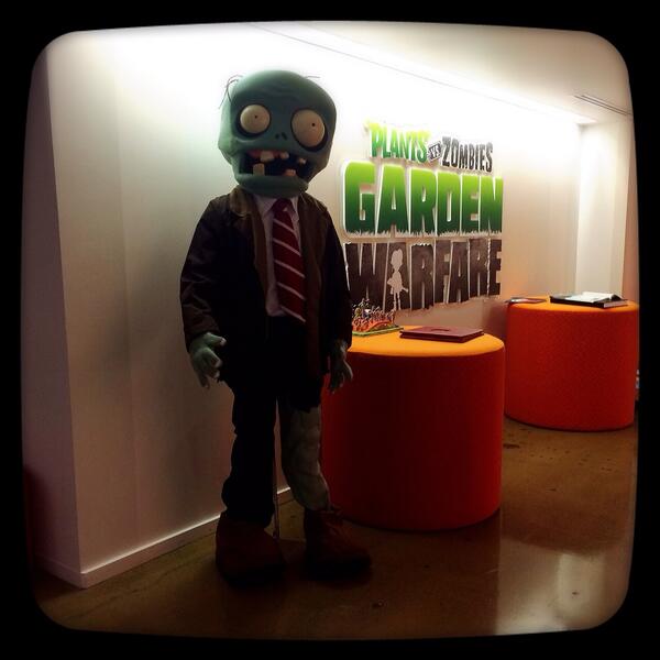 TaraPopCap's tweet photo. New friend in the #PopCapHQ lobby! #brainzzz http://t.co/iy6P8FHadc