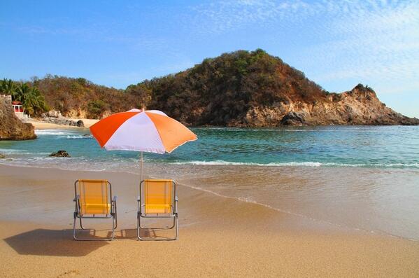 ahmemac's tweet photo. Las Playas en la Costa de #Michoacán te esperan estas vacaciones, podrás encontrar hoteles en http://t.co/z3uKhK057s http://t.co/kfyYZXC0os