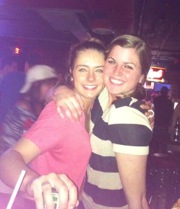 NatBerg28's tweet photo. #tbt makin mems @miller_laurel http://t.co/ZleSd5yyg4