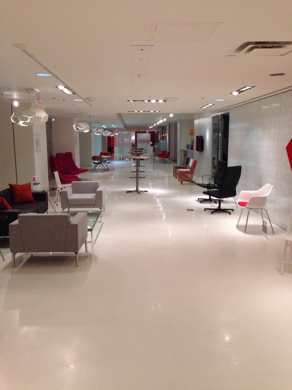 nknance's tweet photo. Chicago #blusky event coming together @KItweets going to be a great night in the KI showroom http://t.co/axku77jMQ2