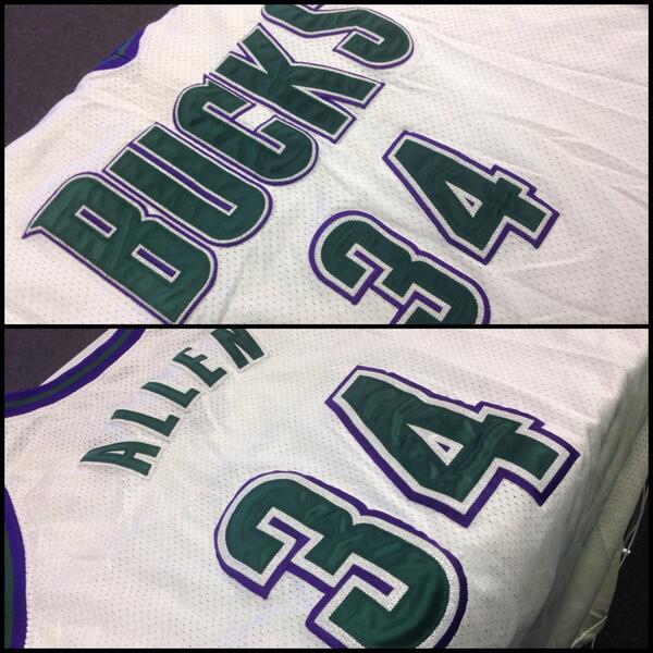 DOPEPICS's tweet photo. Had to cop the OG Ray Allen.... http://t.co/ftnQvKH3Je
