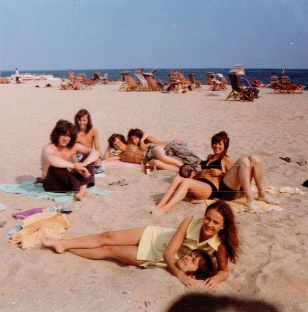 alanDbell773's tweet photo. When I was 16 .i am at the back with first true love  Beverley Tanti  where is she now ??? Good days http://t.co/GhzeuCQWsr