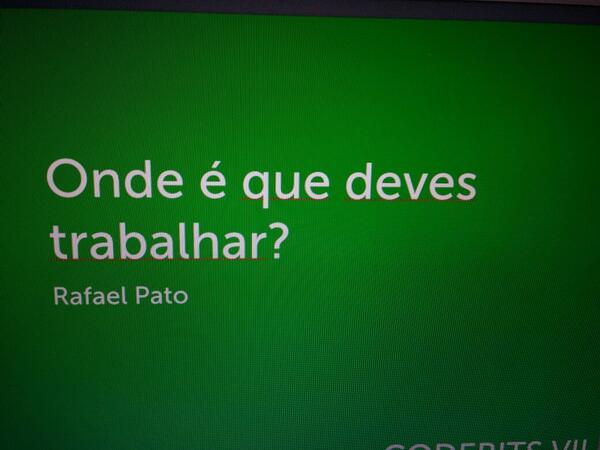rafpato_'s tweet image. Primeira sessão de lightning talks ! #codebits