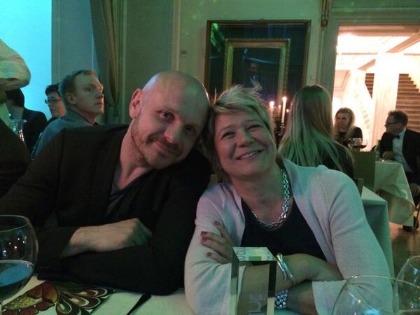 petterkol's tweet photo. Party med @midse #gyllenehasten http://t.co/Z8rHZ4zHw6