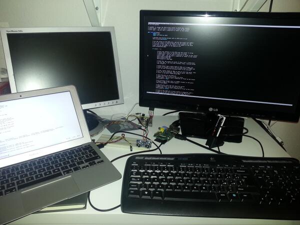 Denis_Subotic's tweet photo. Raspberry pi + ultrasonic http://t.co/mSE6C58QV8