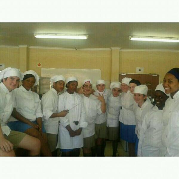 KaaaayD's tweet photo. #HospitalityClass2014 ♡♡ http://t.co/2ijhBrFYPt