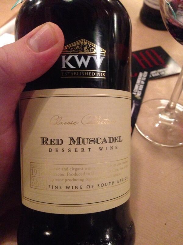 @KirstenManthey1 <a href="/si_minnaar/">Simon Minnaar</a> @CWWU1 @HQCAPETOWN <a href="/julie_jujubear/">Julie Marneweck</a> Yeah you do !