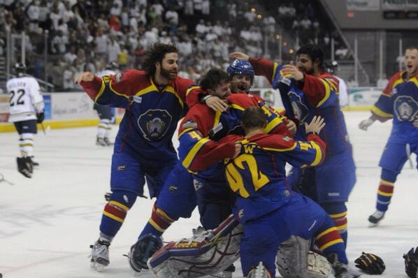 Good luck tonight <a href="/Cottonmouths/">Cottonmouths Hockey</a> nothing like playoff hockey