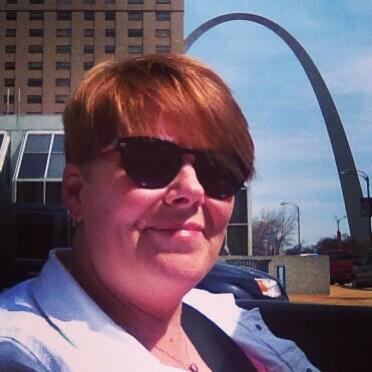 JPlovesCOTTON's tweet photo. Have just 30 min between meetings & have to cross town. Perfect #topdownday #cepm14 #stl http://t.co/4g1c2qjYFp