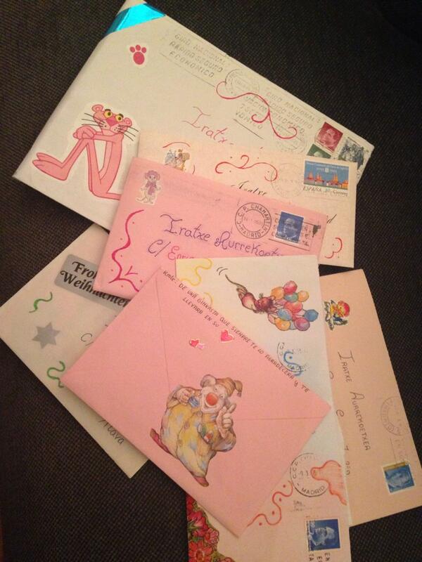 almudenacid's tweet photo. Bonitos recuerdos cuando mi entrenadora me ha sacado las cartas que le escribía desde equipo nacional... http://t.co/tSBMHt49j5
