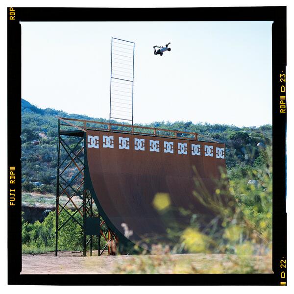 dcshoes's tweet image. #ThrowbackThursday: @dannyway's World Record 23.5' backside air at his mega ramp in Aguanga, CA in 2003.