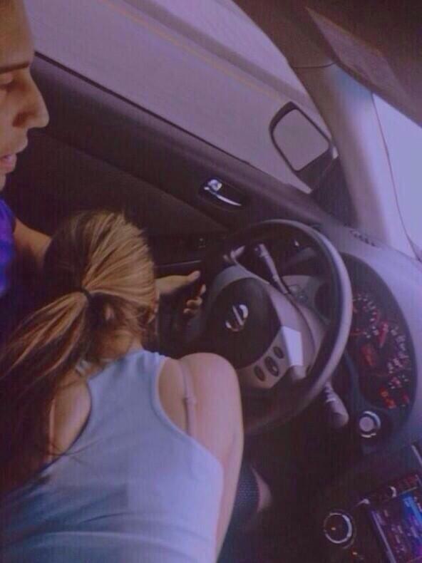 ItCouldbeus's tweet photo. #ThisCouldBeUs but you don't give road head. Kicked to the curb http://t.co/EYexhUvFkd