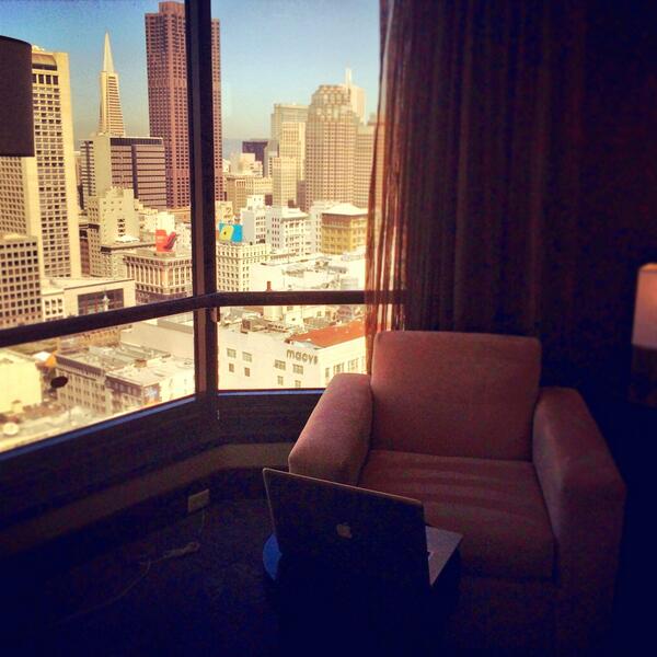 Remote_Office's tweet image. 32 floors above San Francisco #remoteoffice