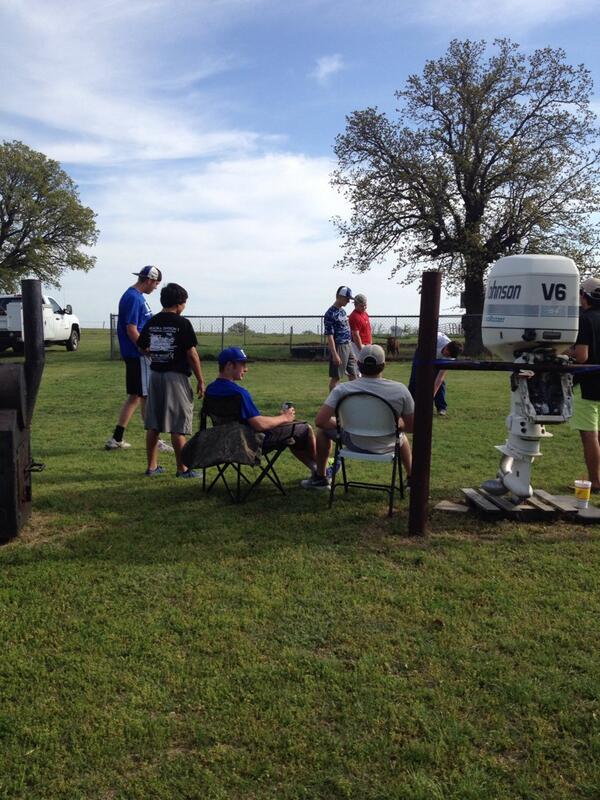 ReneEgle's tweet image. Team Dinner - fish fry!! #decaturbaseball