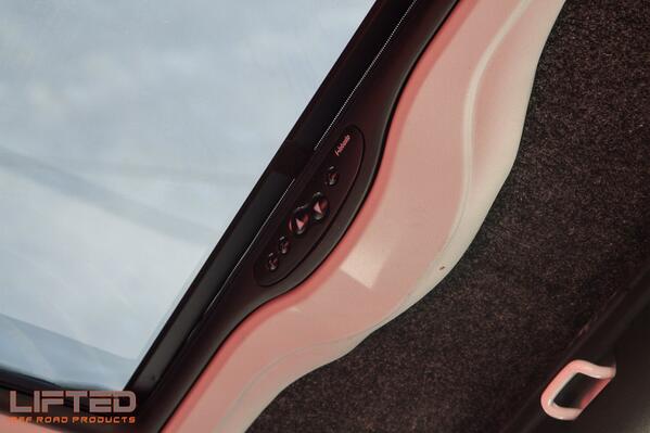 LiftedOffRoad's tweet photo. Introducing the Sunroof #Fastback top. What do you think? #lifted #offroad #jeep #wrangler http://t.co/93gKdYgG8l