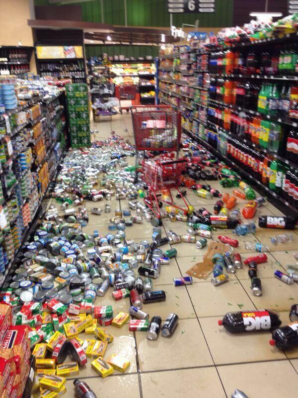 Tweet Quake On Twitter Foto Supermercado De Managua Tras El Sismo M 6 2 De Esta Tarde Imagen De Bnoguera Nicaragua Http T Co Dzrjtg5gwu