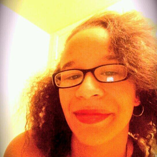 jazzybelle911's tweet photo. #seductivered http://t.co/FQE3LTe3ff