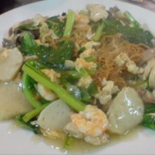 Mie tietie.. Yg ini makanan andalanny jg kota daeng