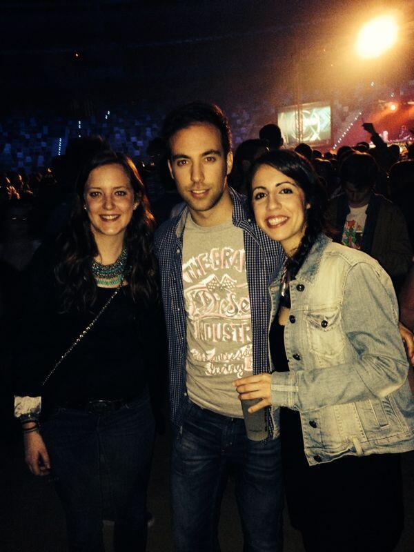 Clara_Sabartes's tweet photo. Últim dijous...! #TarracoArena #guapets #unifamily http://t.co/Kx80CHKgTu