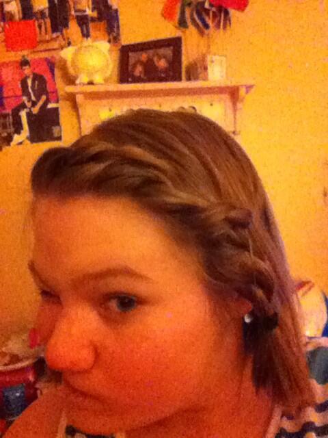 flinn_katie's tweet photo. Lovely hairstyle #hairstyles http://t.co/7SRuUrW6OO