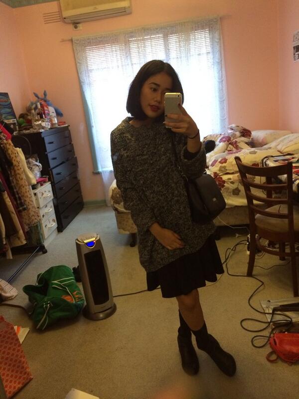 Quyenii3's tweet image. Am I hipster enough for you #bagstillthere #unpacked #sameposition