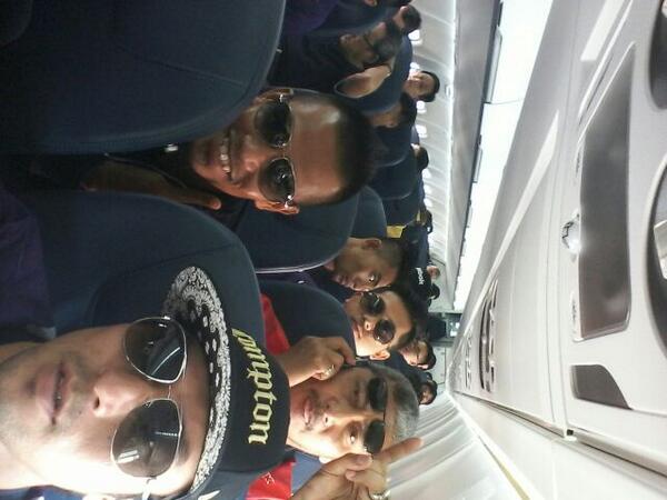 fahmiapexs's tweet photo. Touch down subang airport http://t.co/f2nr12nhNA