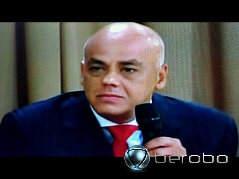 samycandanga's tweet photo. @JRodriguezPSUV un auténtico hijo de Chavez nojodaaaa! #DialogoMaduroPorLaPaz http://t.co/N9Ul6luTwA