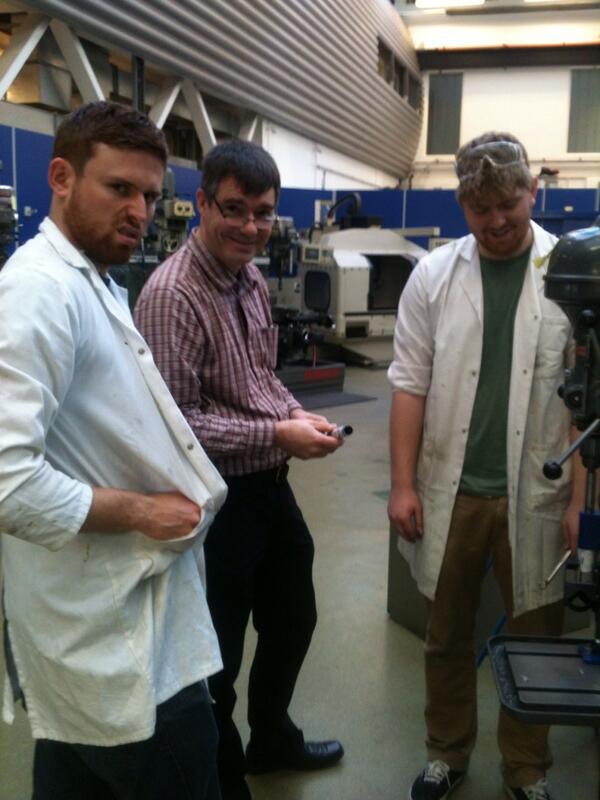 ExeterRacing's tweet photo. Hard at work http://t.co/DXxBZxbcLv
