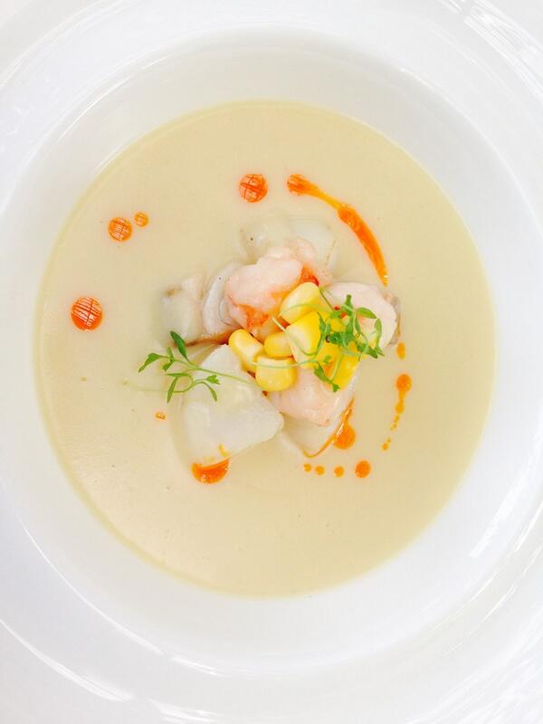 MaJolyofficial's tweet photo. Tried our seafood corn chowder yet ? #finedining #bali #restaurant http://t.co/JZpt5BHuTP