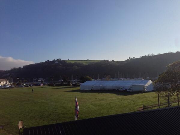 UkEventsAndTent's tweet photo. The sun is beaming across the harbour as we get the marquee set up for the two events in Dartmouth this weekend! http://t.co/DdyfQMc9iV